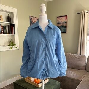Vintage Baby Blue Windbreaker 🩵